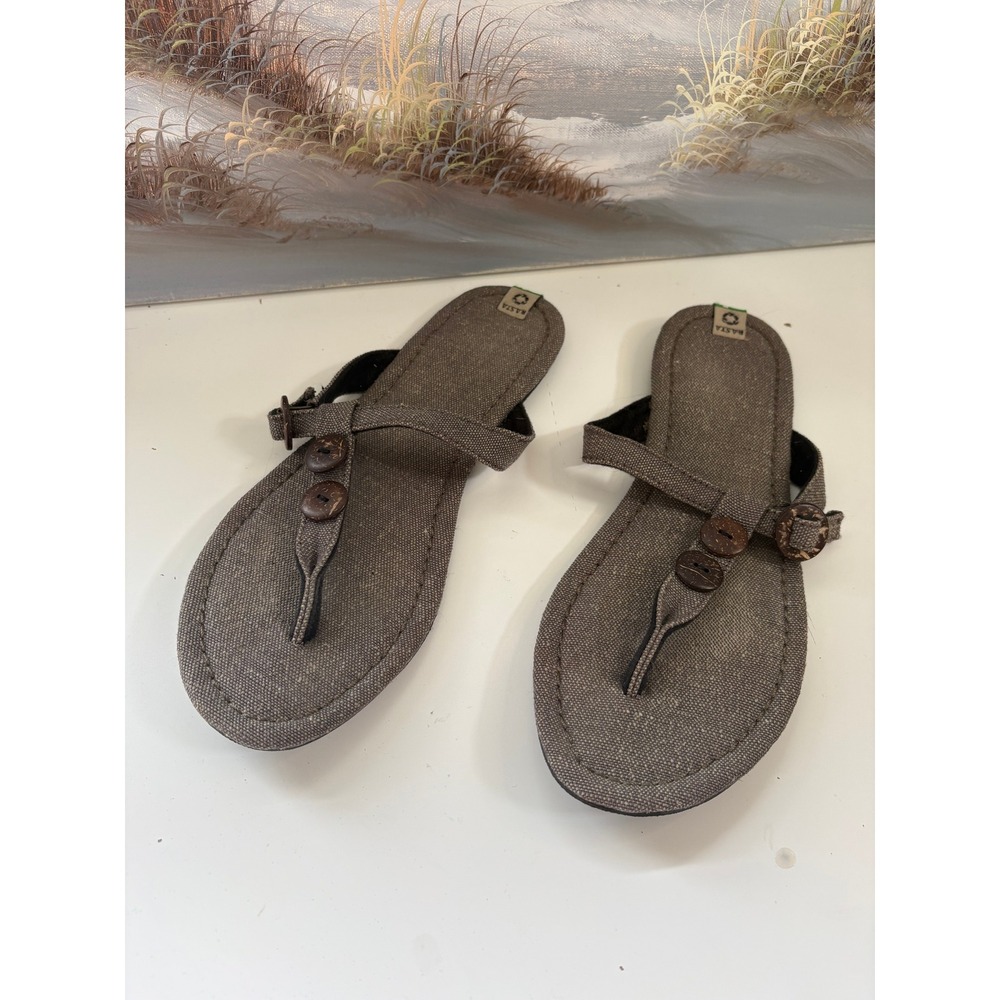 Sanuk RASTA Womens Size 8 Brown Textile Button Thong Sandals Boho Eco Friendly